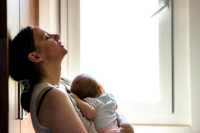 Nghiên cứu chứng minh: Mẹ bầu ngủ sớm hơn 1 tiếng so với bình thường, giảm nguy cơ mắc trầm cảm sau sinh-2