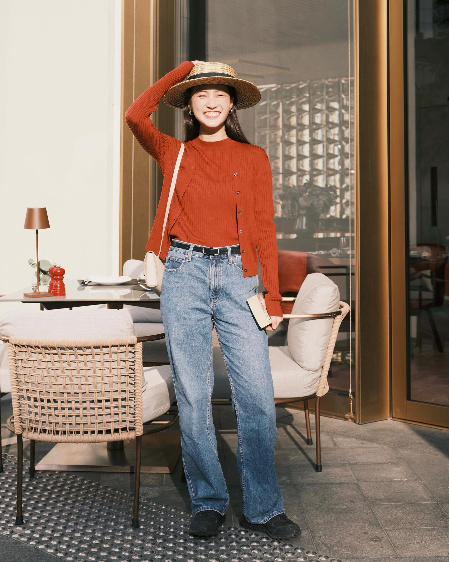 4 kiểu áo vừa giữ ấm vừa tôn dáng trẻ trung đáng sắm trong mùa lạnh-6