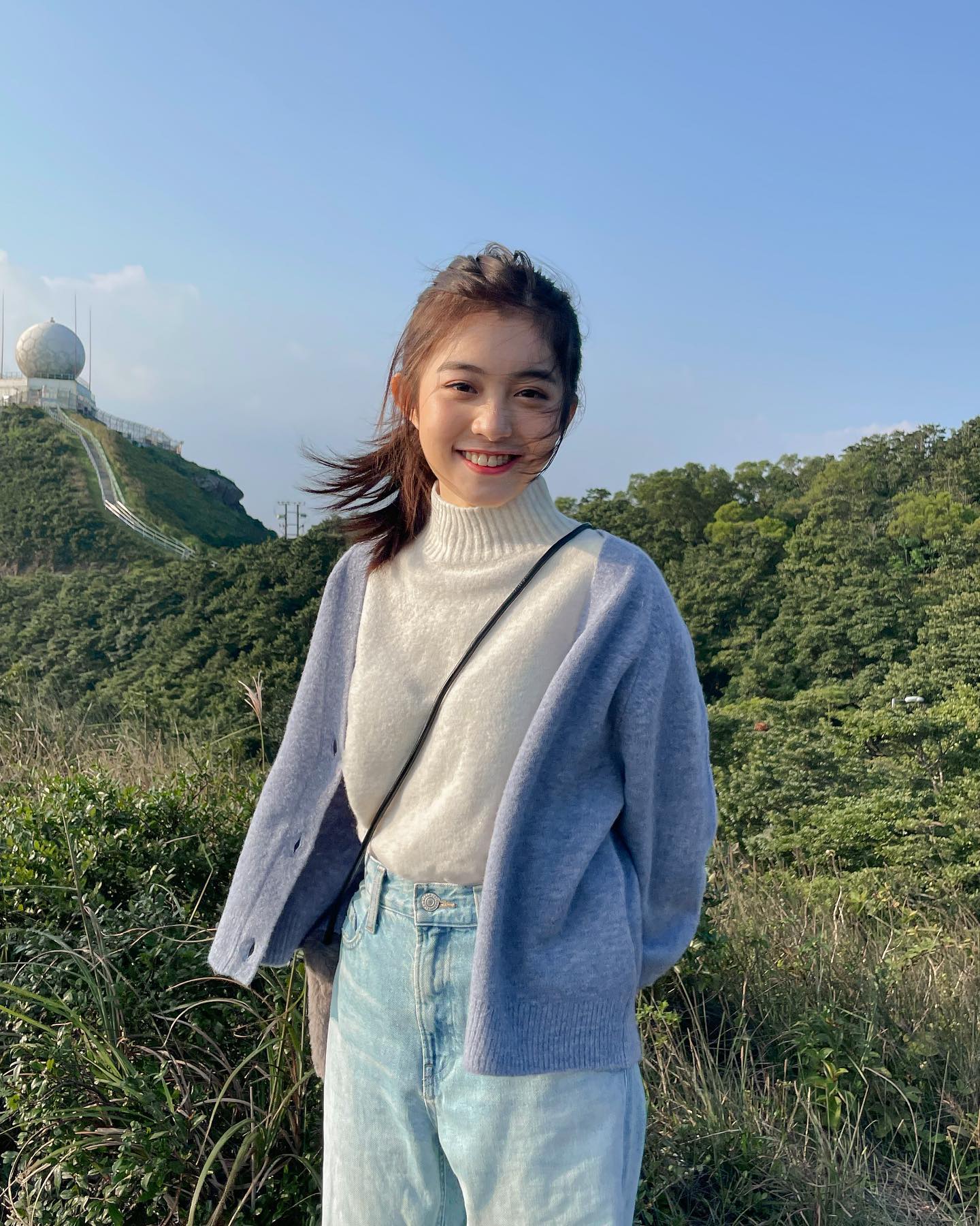 4 kiểu áo vừa giữ ấm vừa tôn dáng trẻ trung đáng sắm trong mùa lạnh-8