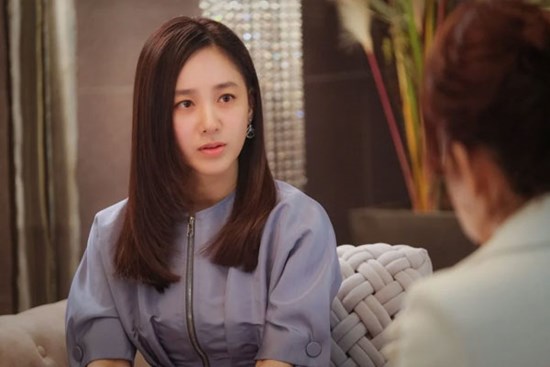 Tấm ảnh gửi tới khi người vợ đang ở cữ và 'bảo hiểm lứa đôi' phụ nữ hay lầm tưởng