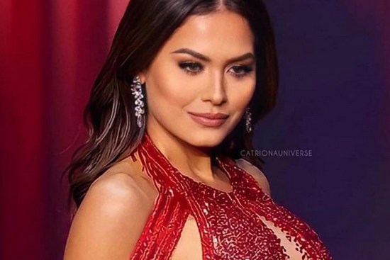 Học lỏm 5 chiêu làm đẹp từ các Hoa hậu trên thế giới