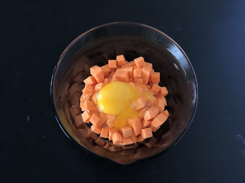 Mát trời&nbsp;ăn bánh khoai lang là ngon nhất-1