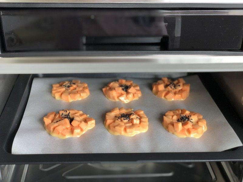 Mát trời ăn bánh khoai lang là ngon nhất-4