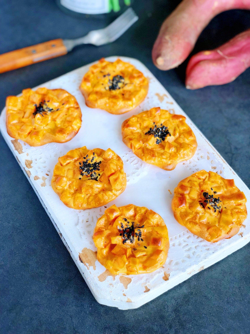 Mát trời&nbsp;ăn bánh khoai lang là ngon nhất-5