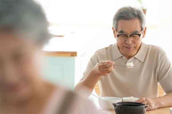 Con trai ấm ức xúi mẹ bỏ bố, cuộc đời tôi có phải đã sai ở đâu rồi?-2