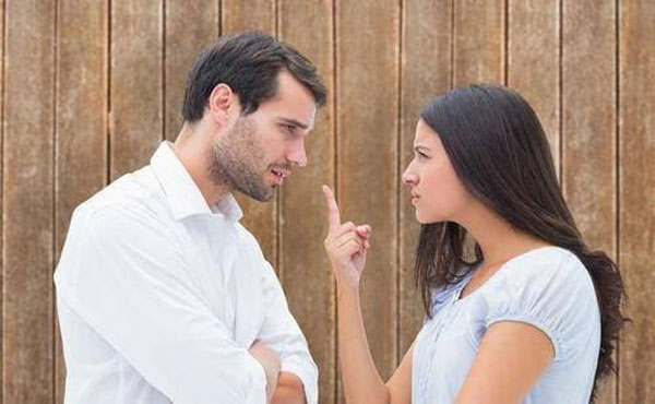 Hai tháng kết hôn, tôi quyết định ly dị sau một đêm ở nhà bạn thân-2