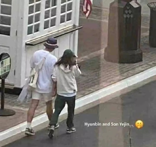 Phía Song Joong Ki và Kim Tae Ri lên tiếng về ảnh bí mật hẹn hò ở Paris-2