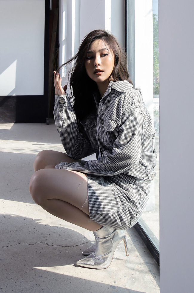 Mỹ nhân Em chưa 18, Hương Tràm cao mét rưỡi vẫn gợi cảm hết nấc nhờ chăm độ body-13