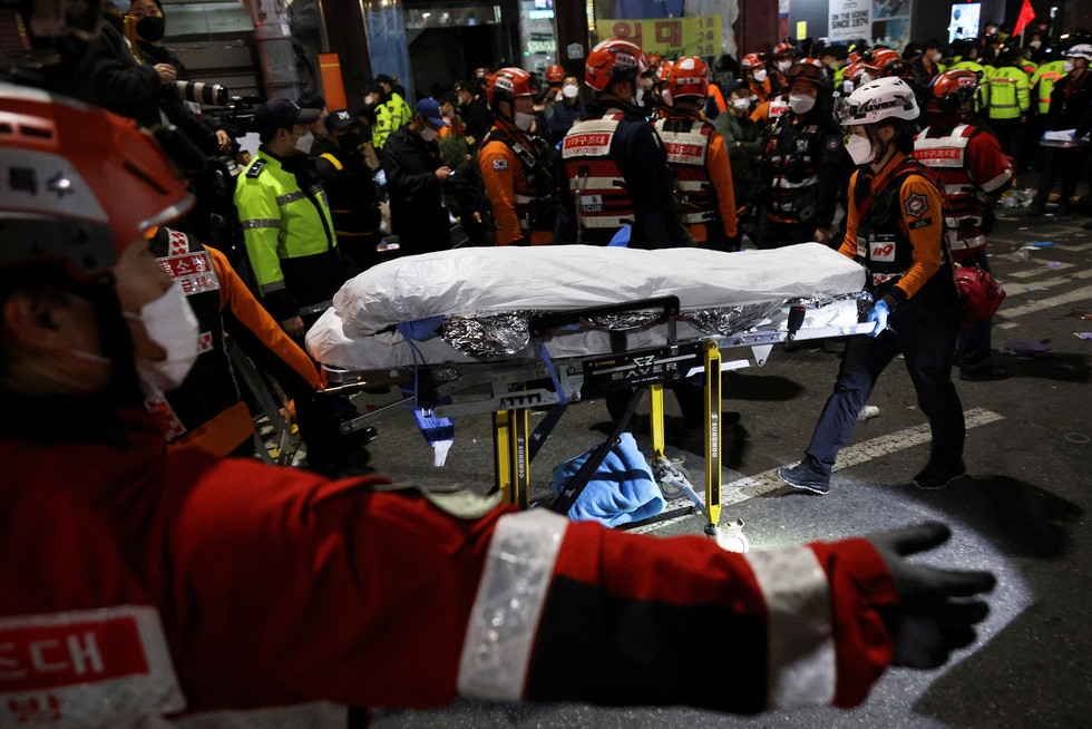 149 người chết trong thảm kịch Itaewon, lãnh đạo nhiều nước chia buồn với Hàn Quốc-1