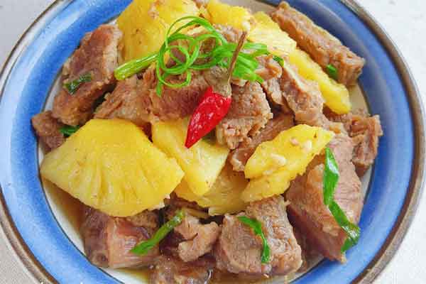 Cần tây không nên xào trực tiếp hay chần qua nước, đầu bếp hướng dẫn cách làm giòn ngon-10