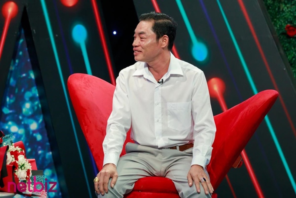 Nếu thành đôi, ông chủ phòng trọ hứa đưa hết tiền lương, tiền nhà trọ cho vợ giữ-1