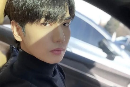 Ca sĩ, diễn viên Lee Ji Han qua đời tuổi 24 trong thảm kịch Itaewon