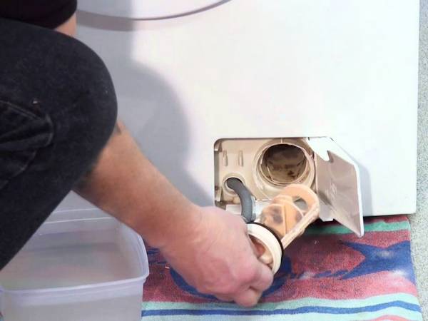 Máy giặt dùng lâu tích đầy xơ vải, làm theo 3 bước này để hết sạch cặn bẩn-5