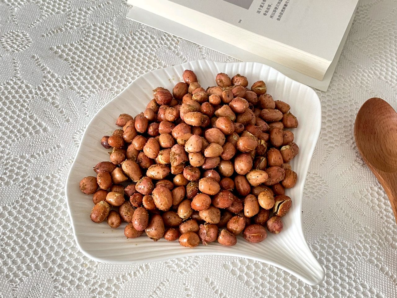 10 phút làm món lạc rang muối tiêu bằng nồi chiên không dầu-4