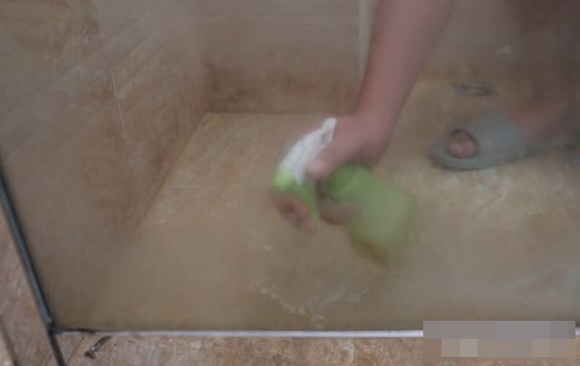 Bia không chỉ để uống, thêm 2 thứ này vào, đồ gia dụng vừa thơm mát lại sạch bong kin kín-5