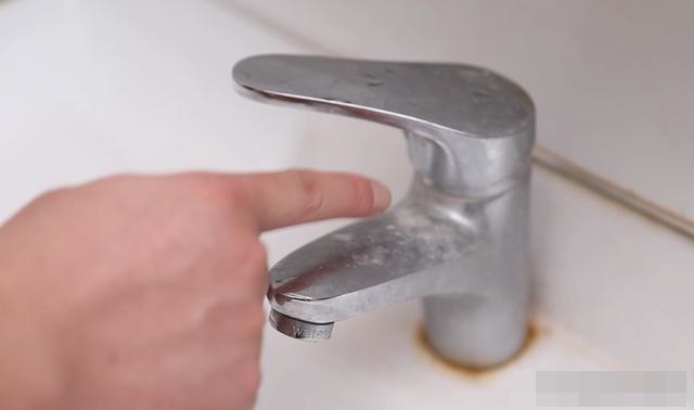 Bia không chỉ để uống, thêm 2 thứ này vào, đồ gia dụng vừa thơm mát lại sạch bong kin kín-9