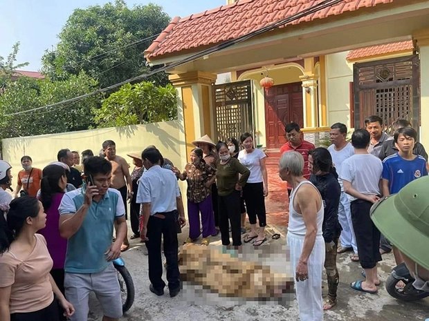 Vụ 3 con gái đổ xăng đốt nhà mẹ: Người dân vẫn bủn rủn khi kể lại lúc đưa các nạn nhân ra ngoài-2