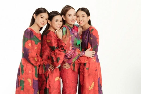Con gái Phi Nhung khoe ảnh cưới, nói lời xúc động gửi đến cố ca sĩ-4