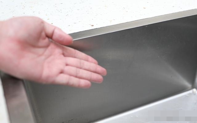 Gọt khoai tây xong đừng đổ vỏ đi, dùng theo cách này mang lại lợi ích lớn, ai không biết chính là đang vứt bỏ báu vật-7