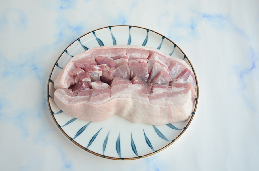 Trời lạnh làm món thịt ba chỉ chiên cay nóng hổi thơm ngon ăn cơm thì quá hợp!-1