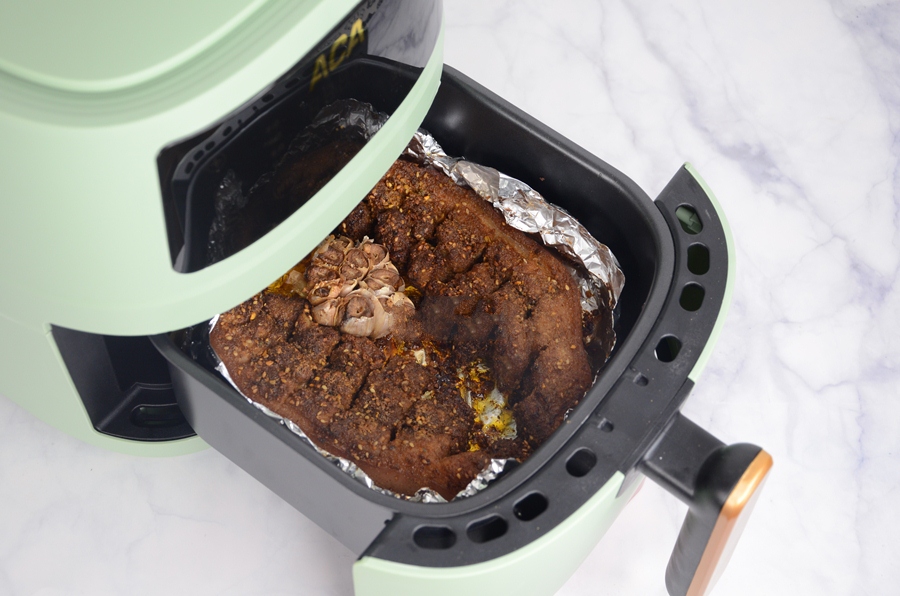 Trời lạnh làm món thịt ba chỉ chiên cay nóng hổi thơm ngon ăn cơm thì quá hợp!-6