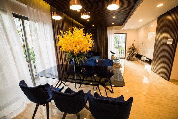 Biệt thự siêu sang mà ông bầu của Ngọc Trinh ở có gì đặc biệt?-22