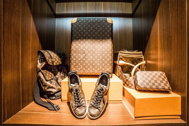 Biệt thự siêu sang mà ông bầu của Ngọc Trinh ở có gì đặc biệt?-30