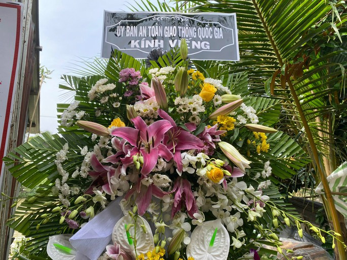 Tang thương cả gia đình công nhân ra đi vì tai nạn giao thông-2