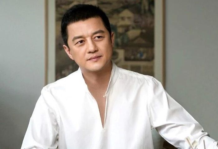 Lý Á Bằng vẫn sống sung túc dù nợ nần chồng chất-1