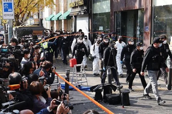 Thảm kịch Itaewon: Hai đồn cảnh sát Seoul, Yongsan và hàng loạt cơ quan bị khám xét-1