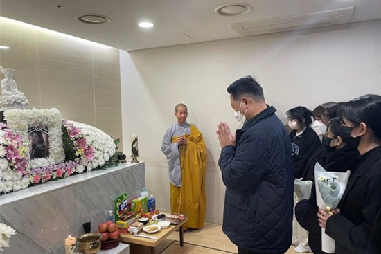 Đưa thi thể công dân Việt Nam trong thảm kịch Itaewon về nước