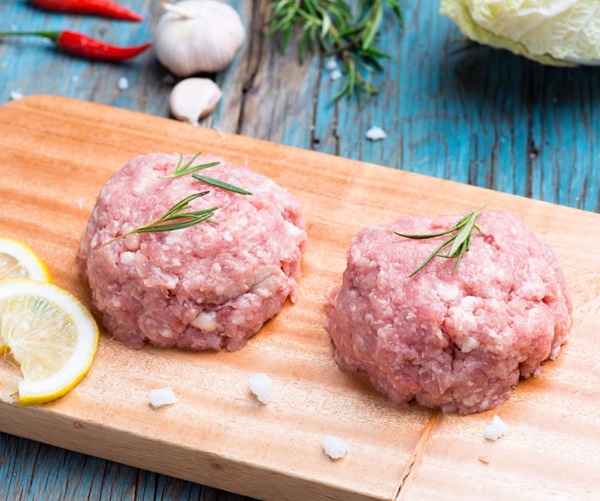 Mách chị em cách nấu cháo thịt bằm cực đơn giản mà thơm ngon, đầy đủ dinh dưỡng-1