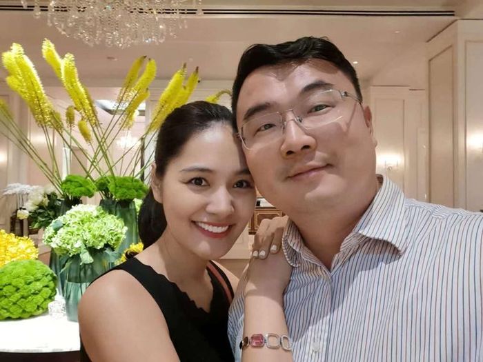 HH đẹp nhất châu Á Hương Giang lấy chồng Trung Quốc giờ ra sao?-2