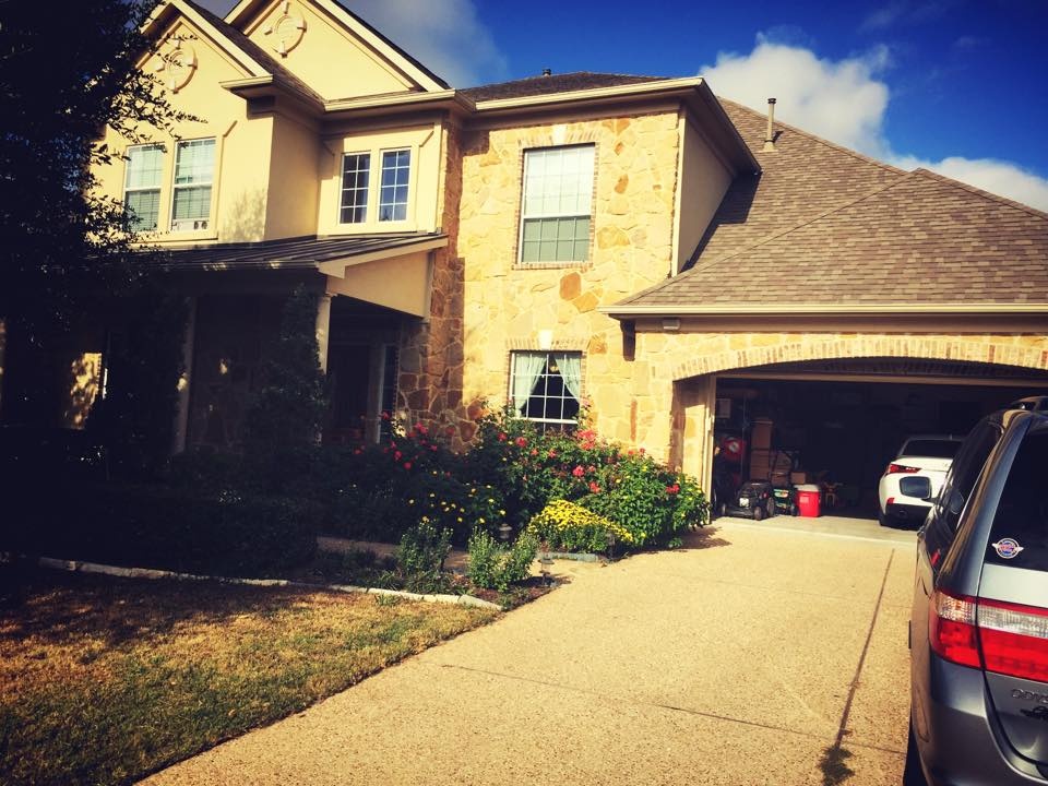 Ca sĩ Quách Thành Danh xây biệt thự để đưa gia đình về Việt Nam-7