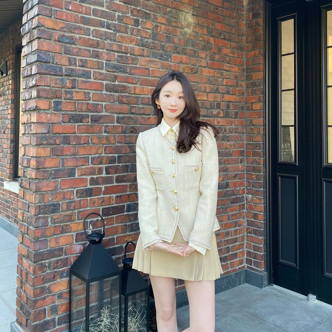 10 công thức diện váy của sao Hàn trong mùa lạnh-5