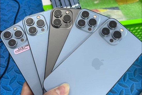 Bất ngờ iPhone đời cũ “đắt như tôm tươi” sau khi iPhone 14 Series lên kệ