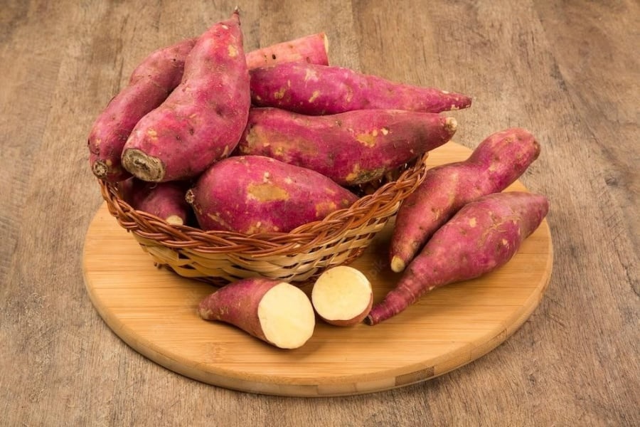 Khoai lang mua về nhanh mọc mầm: Làm ngay cách đơn giản này khoai để lâu mấy cũng vẫn ngon, ngọt không mọc mầm-1