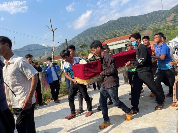 Thi thể nữ sinh từ Hàn Quốc về nhà trong những giọt nước mắt tiếc thương-4