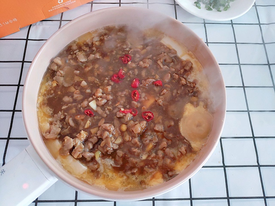 Đậu phụ nấu trứng thịt băm nóng hổi mềm ngon xuất sắc-7