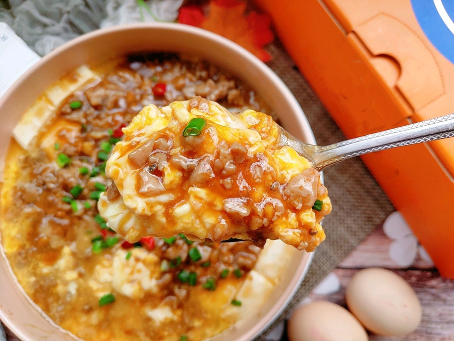 Đậu phụ nấu trứng thịt băm nóng hổi mềm ngon xuất sắc-8