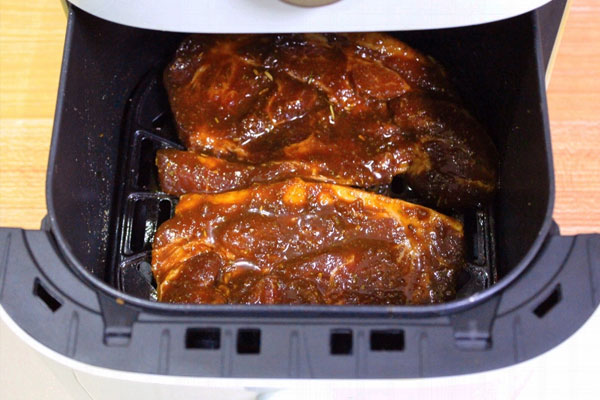 Trời lạnh làm món thịt ba chỉ chiên cay nóng hổi thơm ngon ăn cơm thì quá hợp!-9