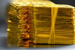 Giá vàng miếng SJC tăng nhanh, đắt hơn thế giới gần 18 triệu đồng-2