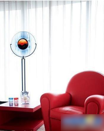 Tổ ấm xa hoa của Tình Nhi Vương Diễm: Nhìn thẳng sang Tử Cấm Thành, màu sắc nội thất lòe loẹt nhưng vẫn tạo nét-17