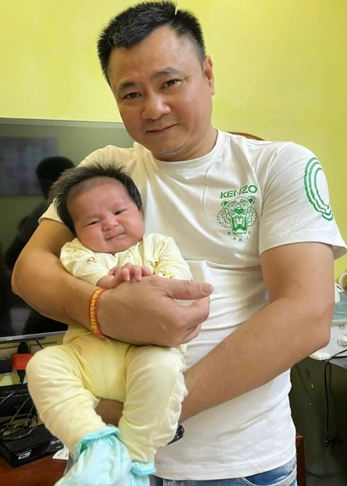 Con trai út đáng yêu của danh hài Tự Long-4