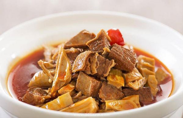 Khi hầm thịt bò cần lưu ý 4 làm 2 bỏ, thịt sẽ mềm ngon và không bị tanh-3