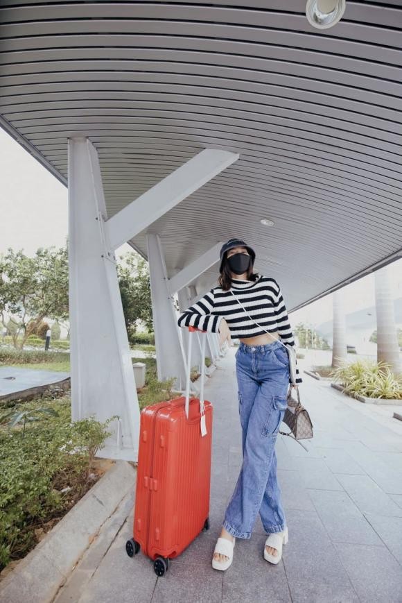 Ninh Dương Lan Ngọc và gu thời trang sân bay chuẩn điểm 10: Diện phong cách nào cũng xịn xò hết nấc-2