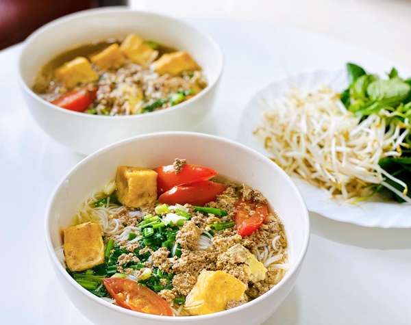 Phụ nữ có giác quan thứ 6, thứ 7 và chủ nhật, biết mọi thứ nhưng không biết tối nay ăn gì? Xem ngay các món vợ đảm 9x gỡ bí giúp chị em-8