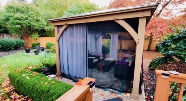 Lần hiếm hoi ca sĩ Mạnh Quỳnh khoe biệt thự đẹp như mơ, hé lộ góc đặc biệt giữa sân nhà-4