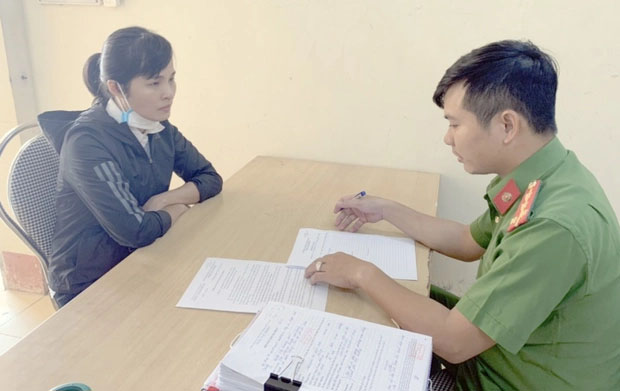 Chơi tiền ảo thua lỗ, nữ kế toán trưởng rút ruột gần 20 tỷ đồng của công ty-1