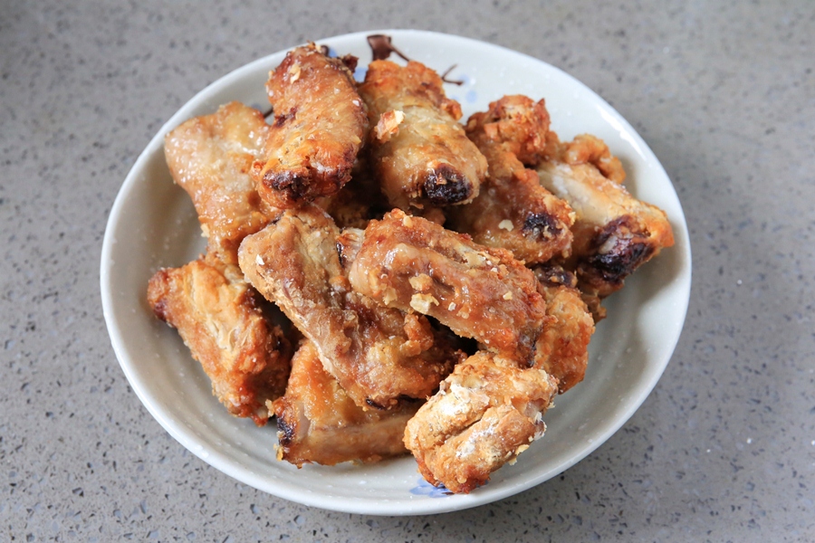 Sườn sốt xoài chua ngọt: Làm dễ dàng, ăn mãi không chán!-8